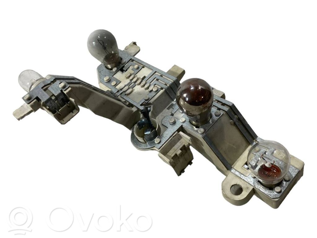 Rear lamp cover holder