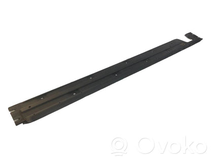 Side underbody protection
