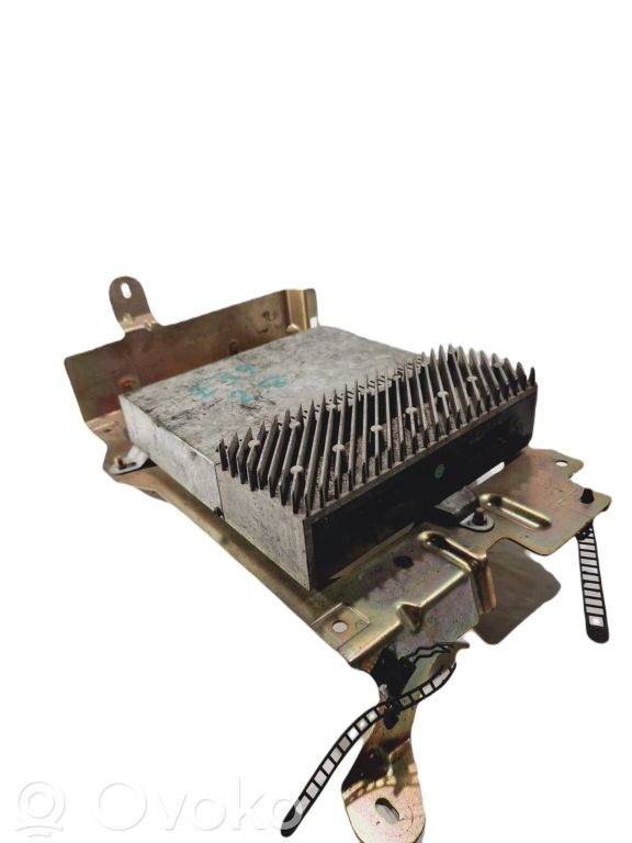 Sound amplifier