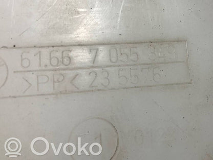 Window fluid tank