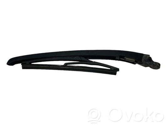 Рычаг стеклоочистителя заднего стекла