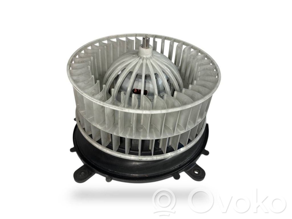 Mazā radiatora ventilators