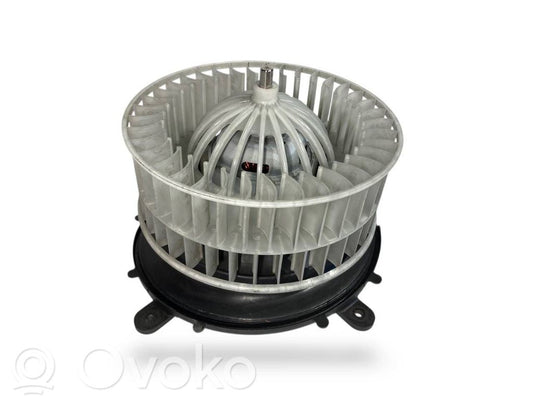 Small radiator fan