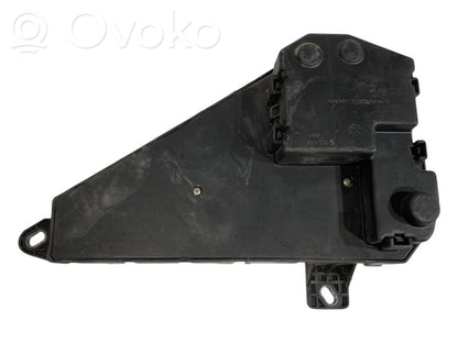 Fuse block
