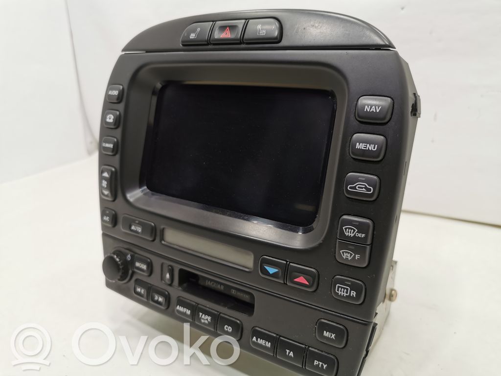 Радио / CD/DVD-плеер / навигация