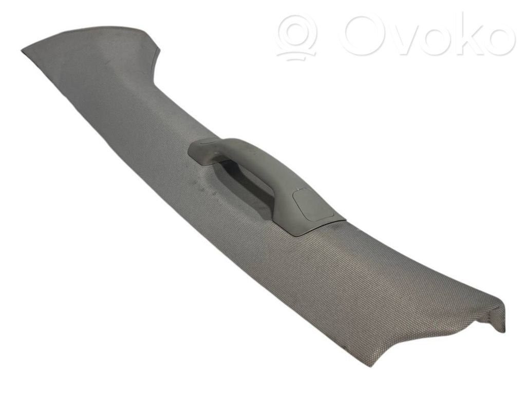 (A) statņa dekoratīvā apdare