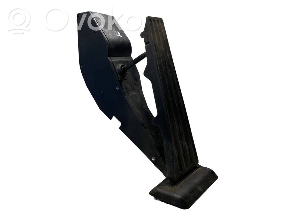 Akseleratora pedālis