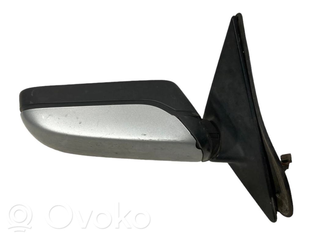 Spogulis (elektriski vadāms)