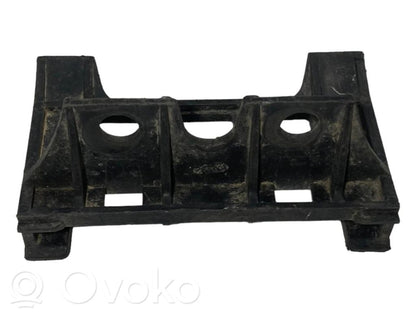 Aizmugurējā bufera montāžas kronšteins