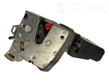 Aizmugurē slēdzene