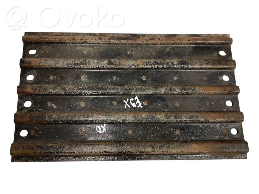 Muffler holder