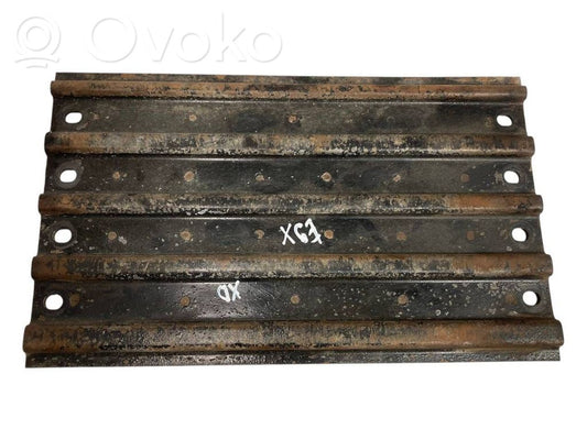 Muffler holder