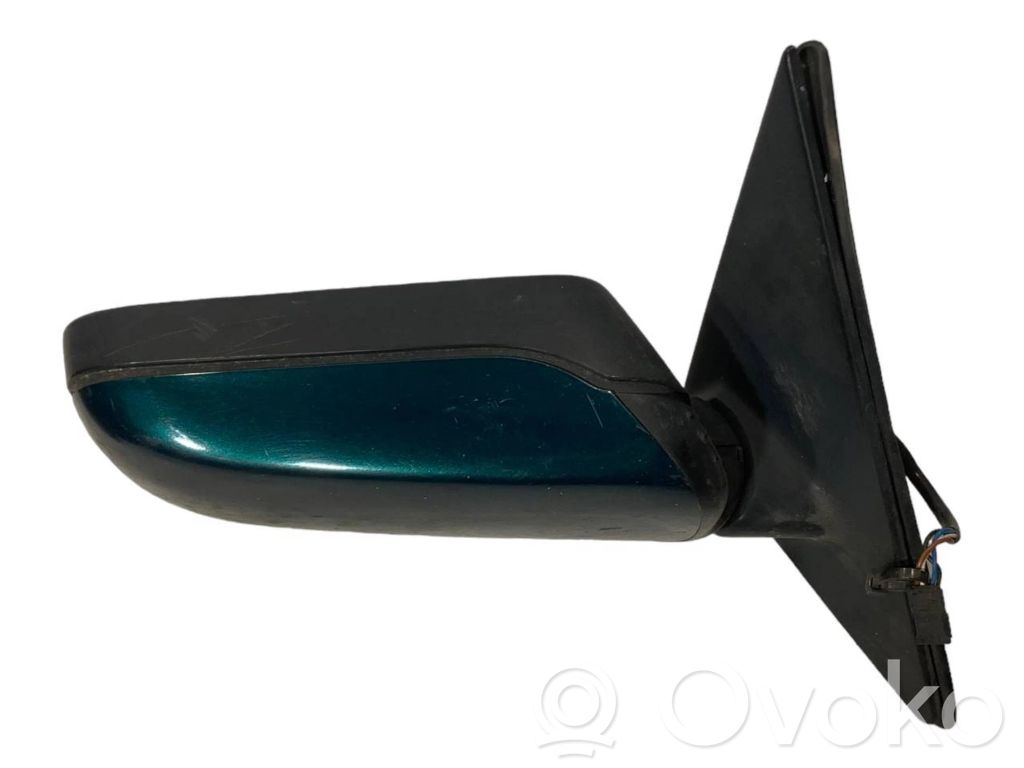 Mirror (electrically controlled)