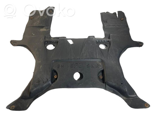 Pārnesumkārbas apakšas aizsardzība