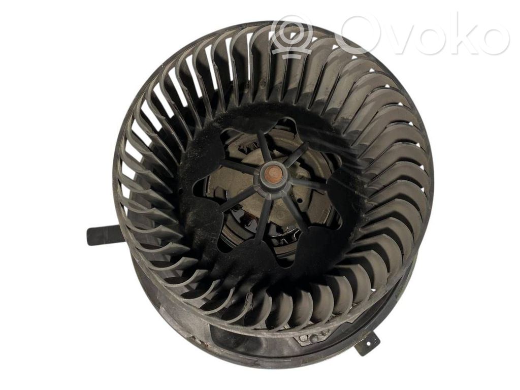 Mazā radiatora ventilators