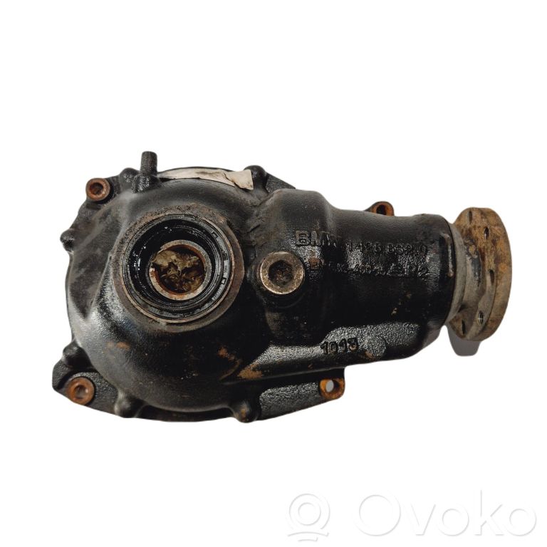 Priekšējais reduktors