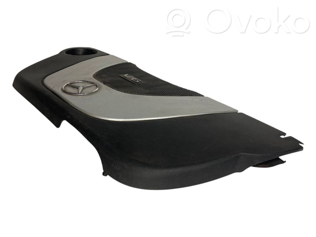 Engine cover (decorative trim)