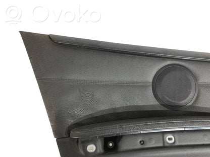 Kupejas aizmugures sānu apdares panelis