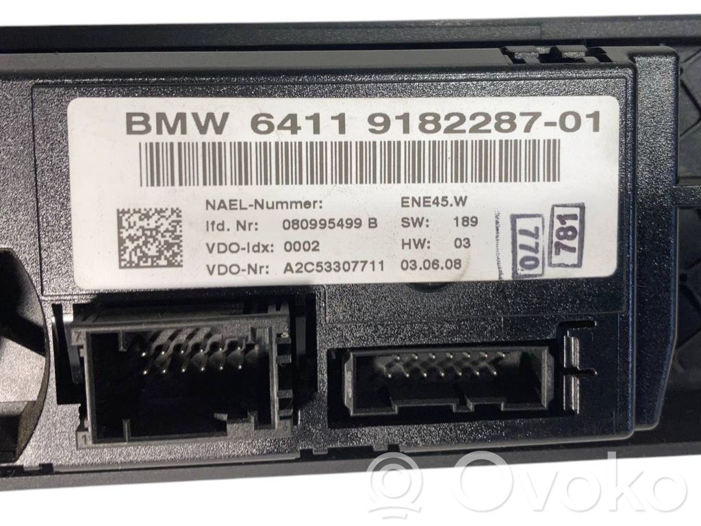 Air conditioning / climate control / interior heating control unit (in the passenger compartment)