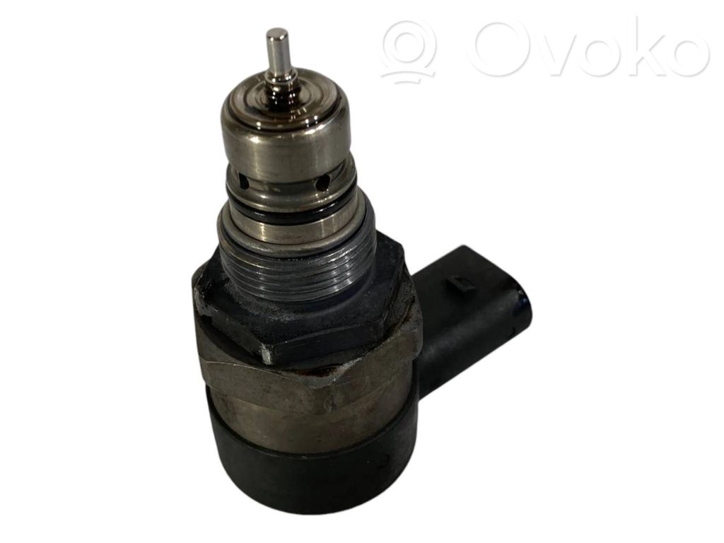 Регулятор давления топлива