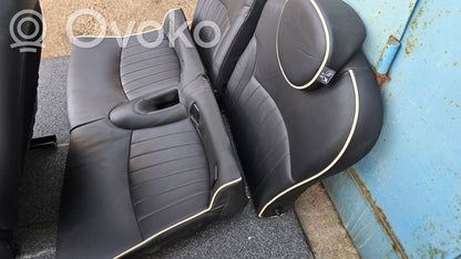 Salona daļu komplekts