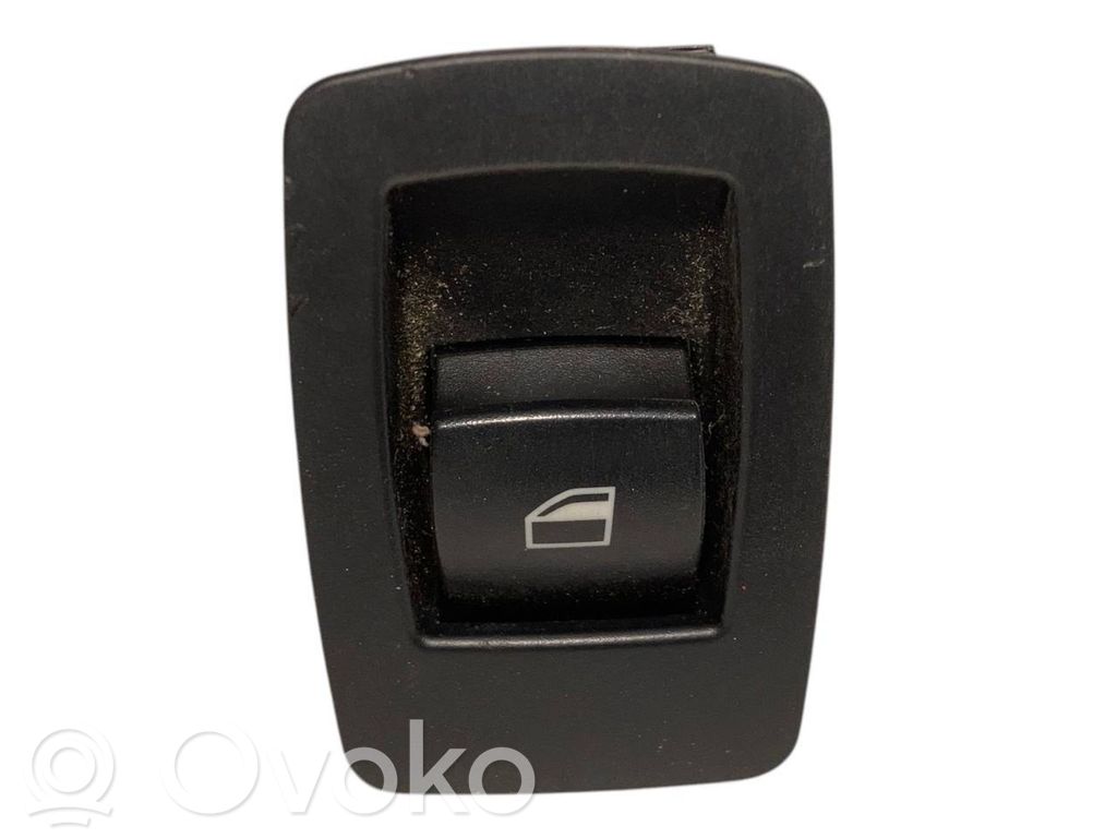 Elektrisko logu slēdzis