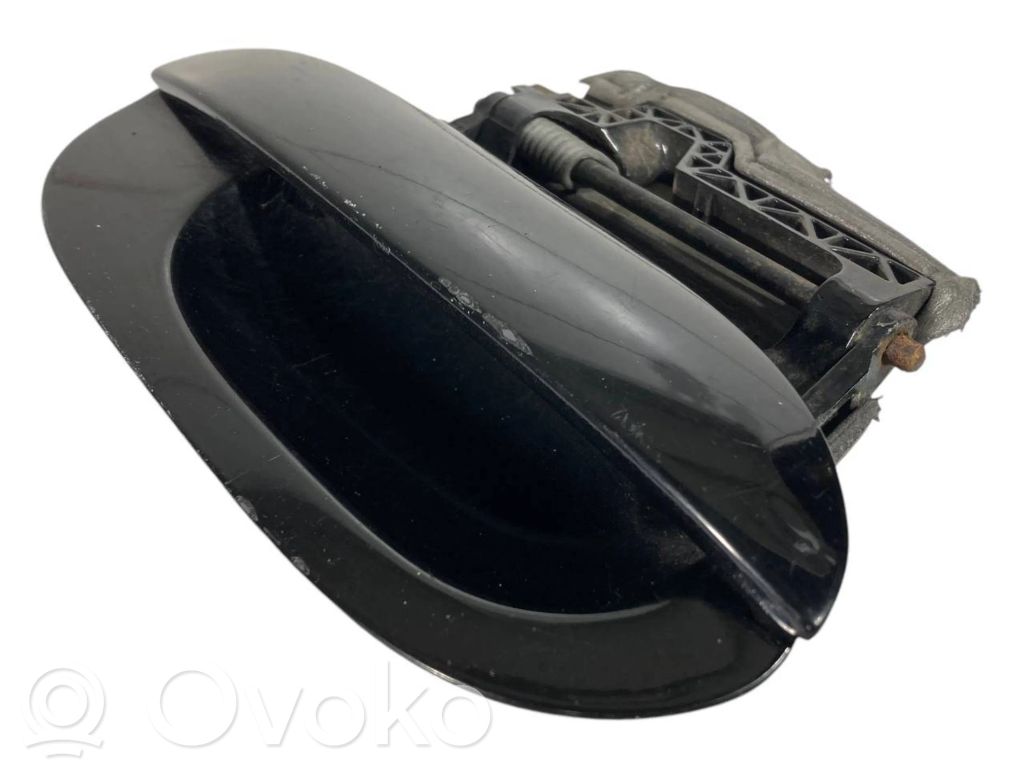 External opening handle