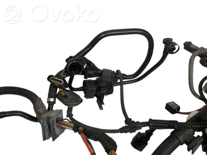 Dzinēja vadu instalācija