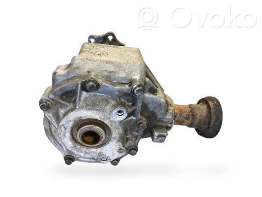 Pārnesumkārbas reduktors / razdatka