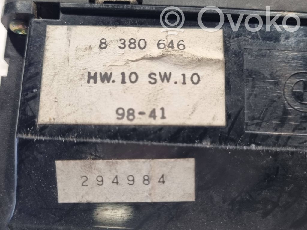 Window lift control switch(es)