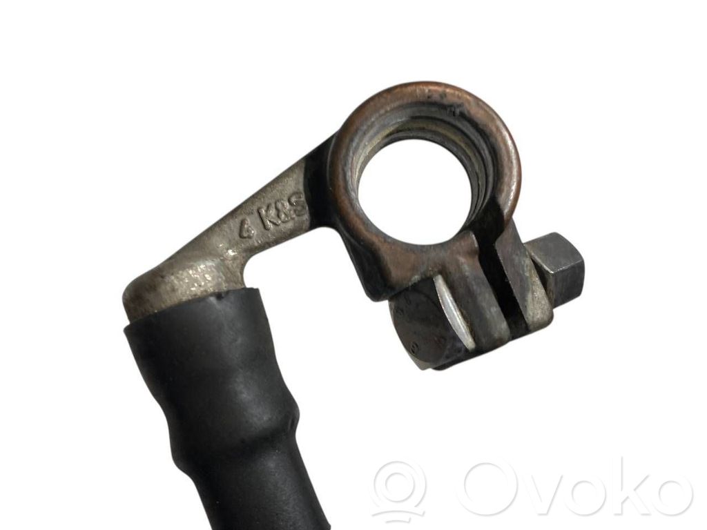 Mīnusa vads (akumulatora)