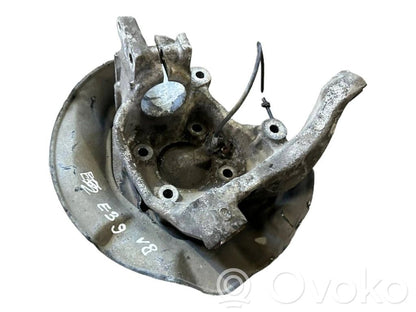 Priekšējā riteņa rumbas vārpstas šarnīrs (stupica, capfa)