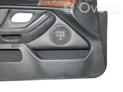 Priekšējo durvju apdare