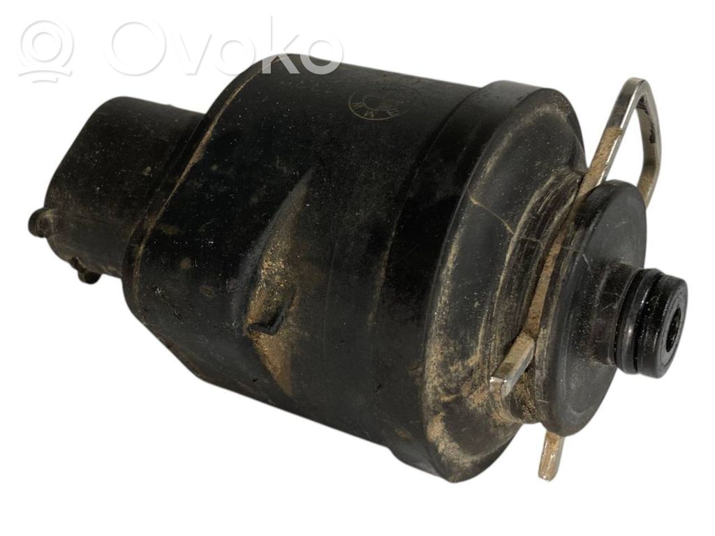 Degvielas filtra sildītājs