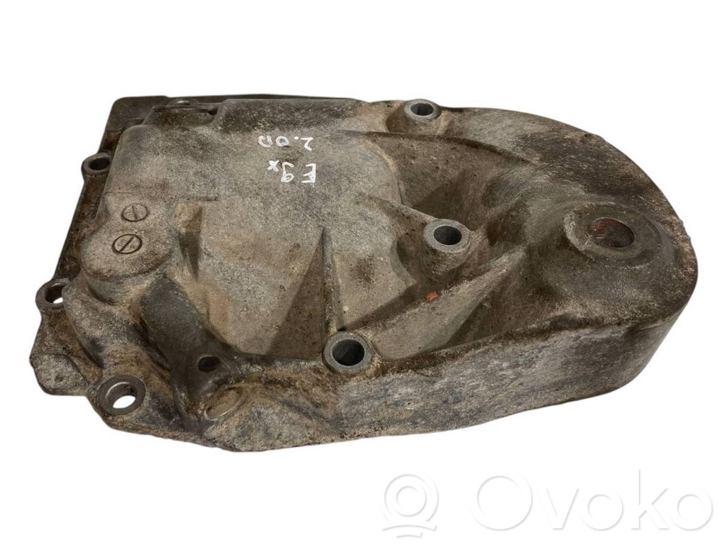 Aizmugurējais reduktors