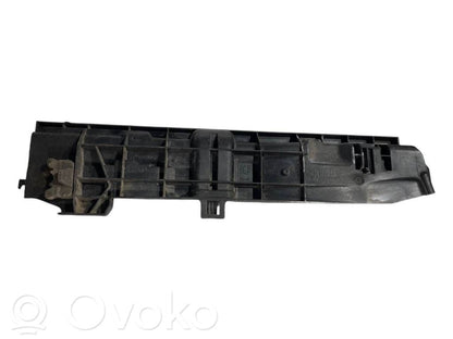 Radiatora (-u) turētājs / kronšteins