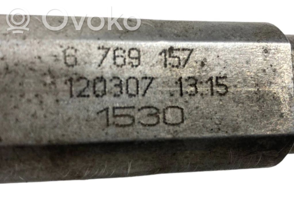 Stūresrata ass krustsavienojums