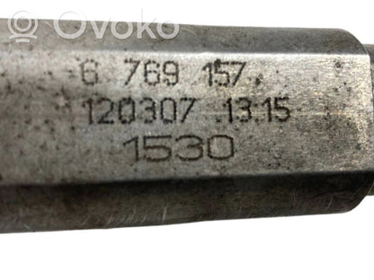 Stūresrata ass krustsavienojums