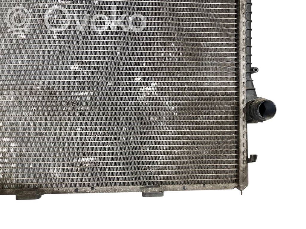Dzesēšanas šķidruma radiators