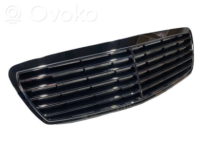 Augšējais režģis