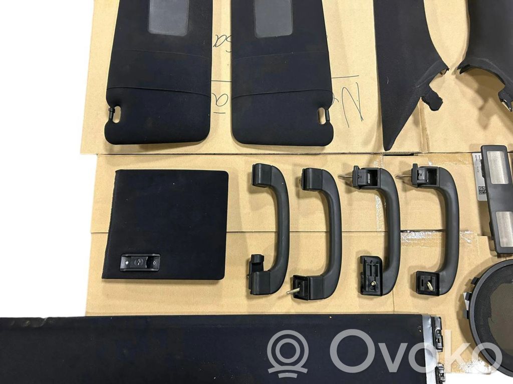 Rokturu komplekts griestiem