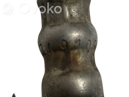 Caurule (-es) / šļūtene (-es)