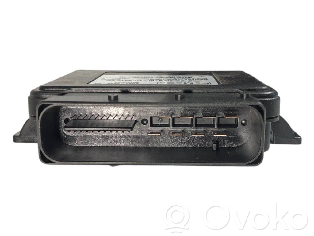 Rokas bremžu vadības modulis