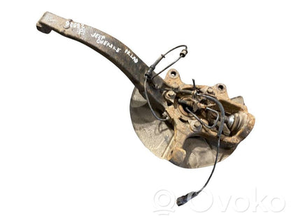 Priekšējā riteņa rumbas vārpstas šarnīrs (stupica, capfa)