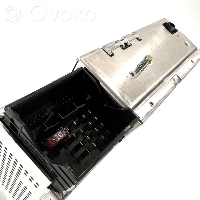 Радио / CD/DVD-плеер / навигация