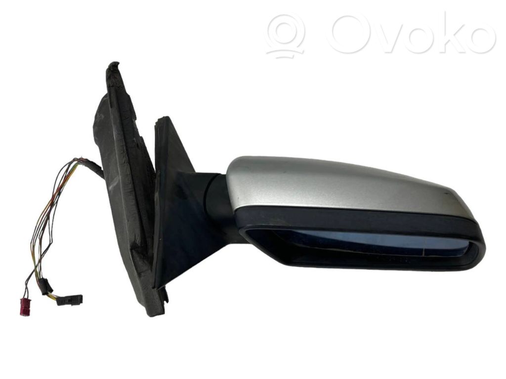 Spogulis (elektriski vadāms)