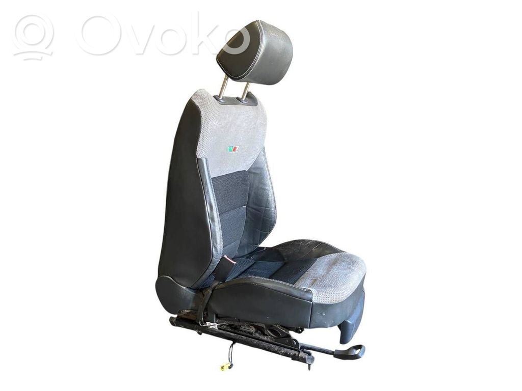 Sēdekļu komplekts