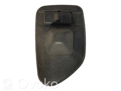 Sānu spoguļu slēdzis