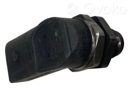 Манометр давления топлива