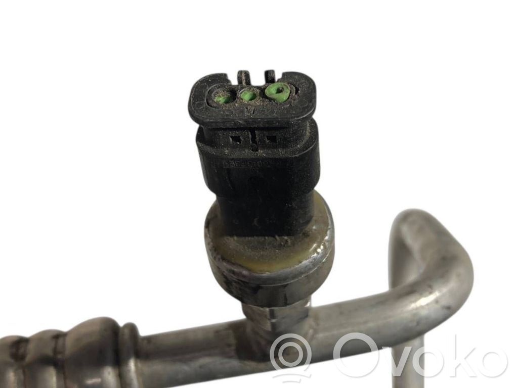 Gaisa kondicioniera caurulīte (-es) / šļūtene (-es)